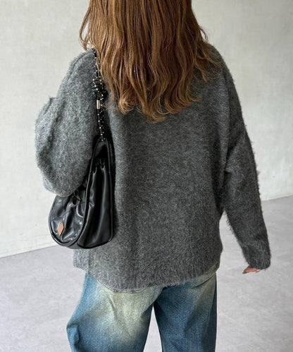 偉人仿馬海毛針織衫