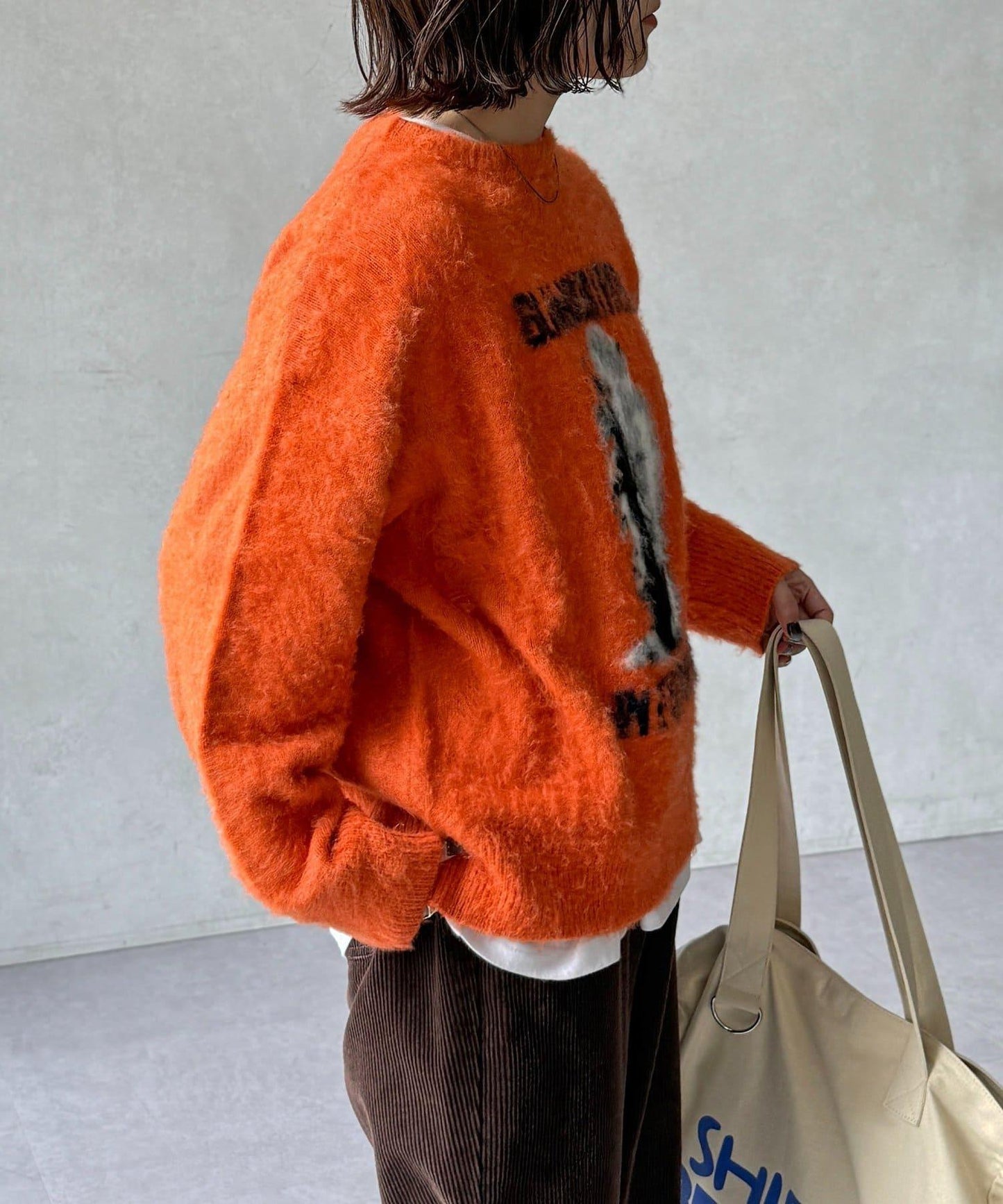 偉人仿馬海毛針織衫