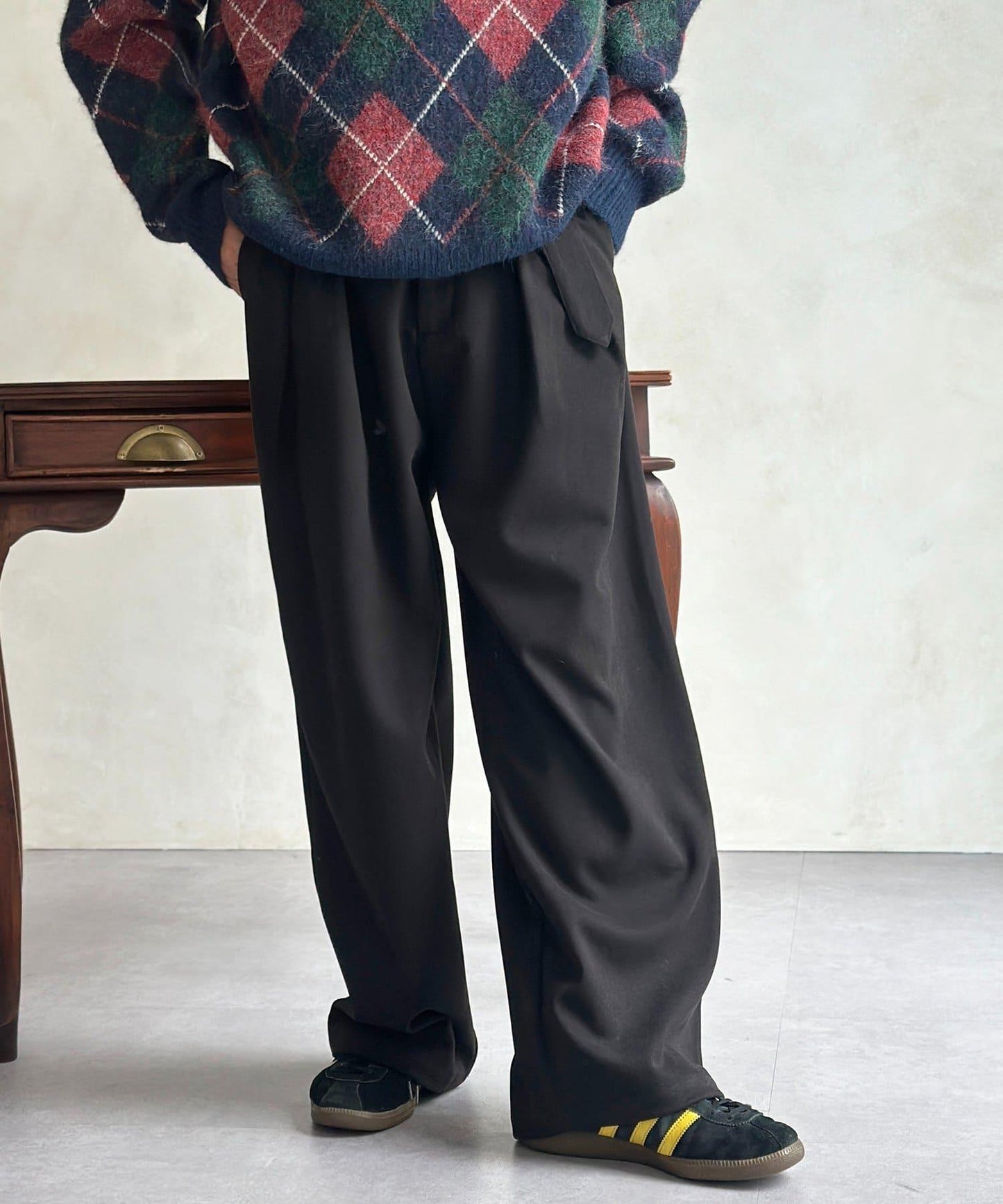 仿羊毛繫帶休閒褲