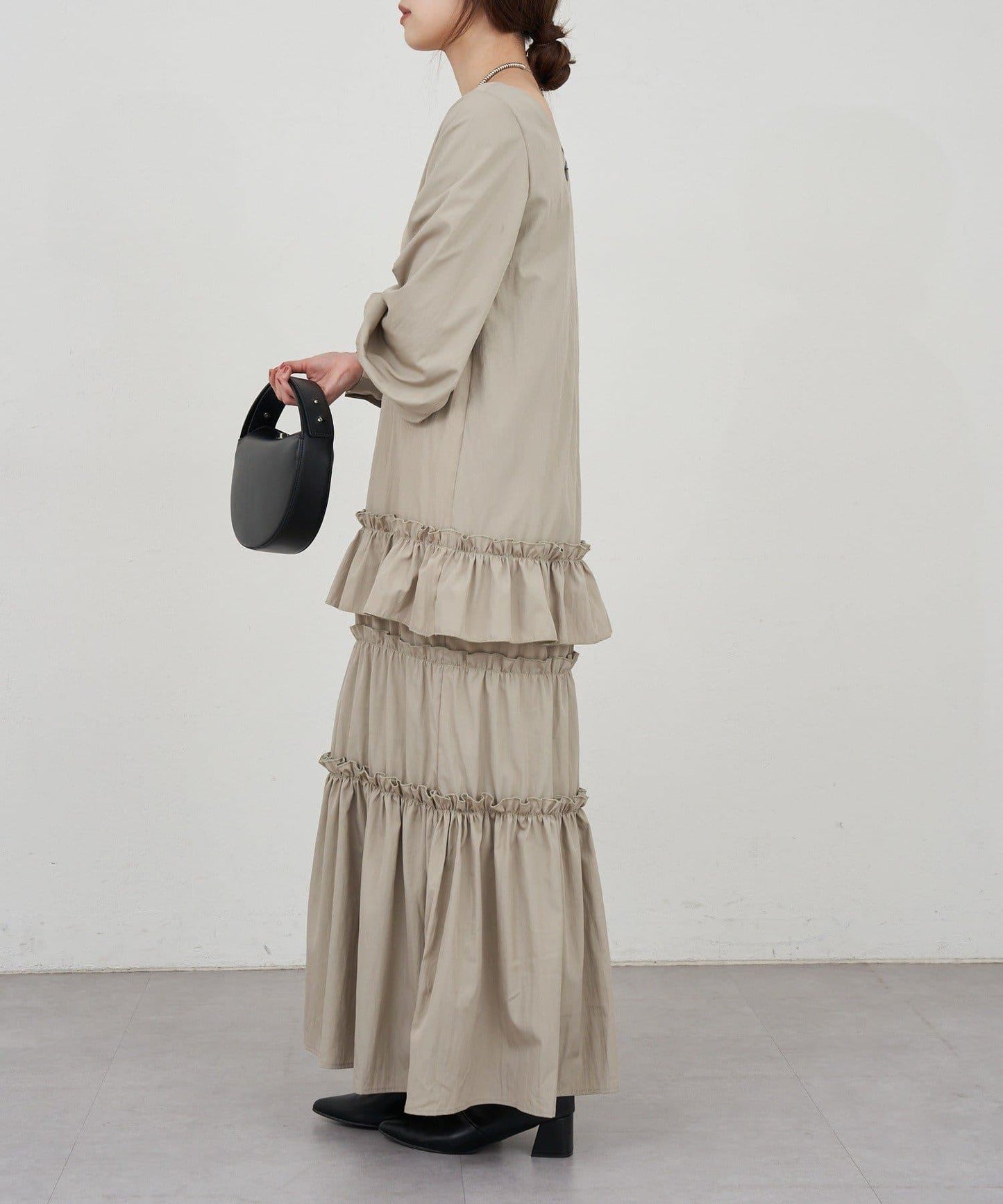 層疊連衣裙