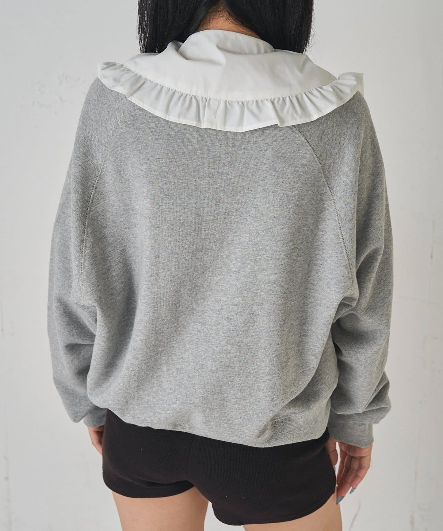 【WHO'S WHO gallery】拼色荷葉邊可拆卸領