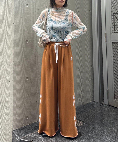 H.S花卉剪裁寬鬆衛褲