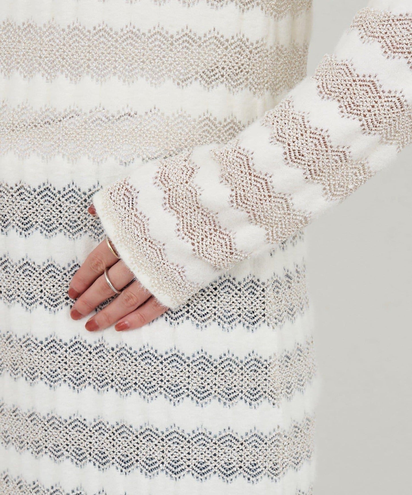 鏤空針織連衣裙