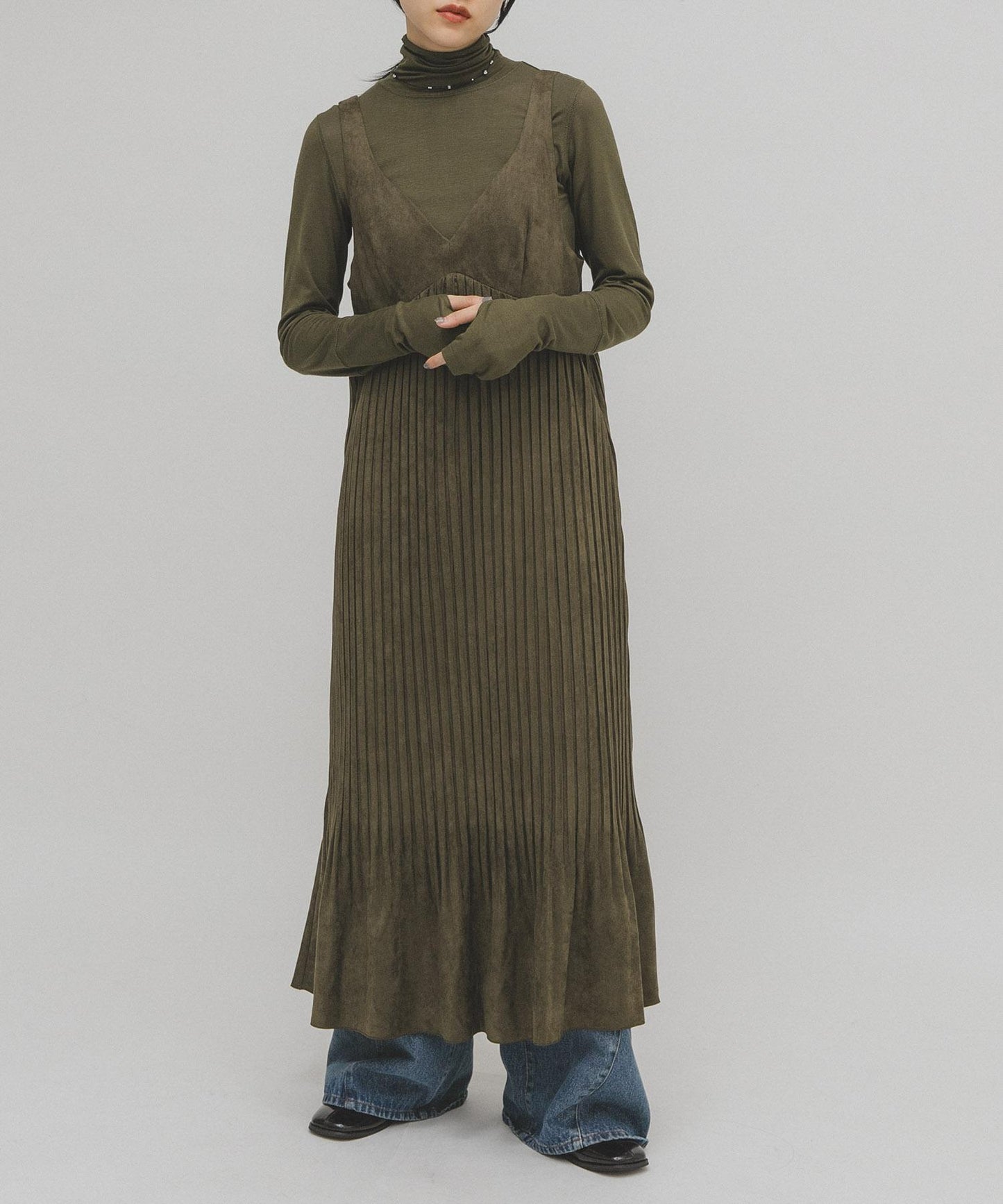 桃皮縐褶連衣裙