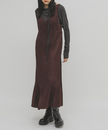 桃皮縐褶連衣裙