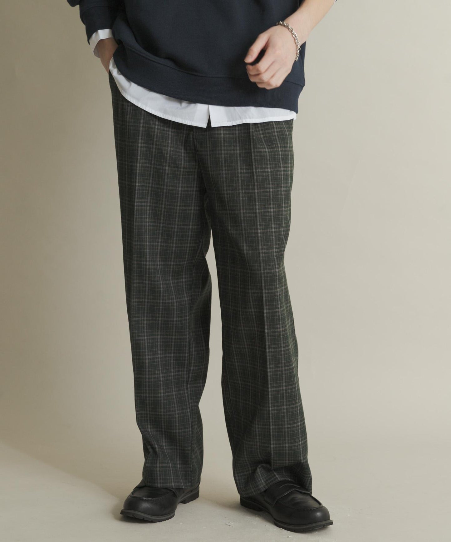 格紋高腰寬鬆西裝褲