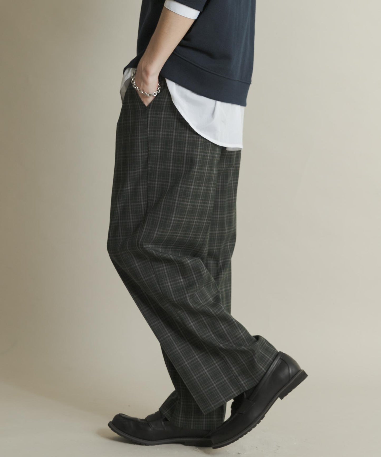 格紋高腰寬鬆西裝褲