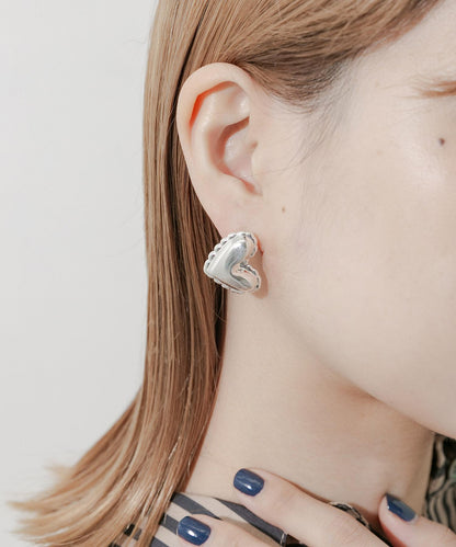 立體金屬愛心耳環