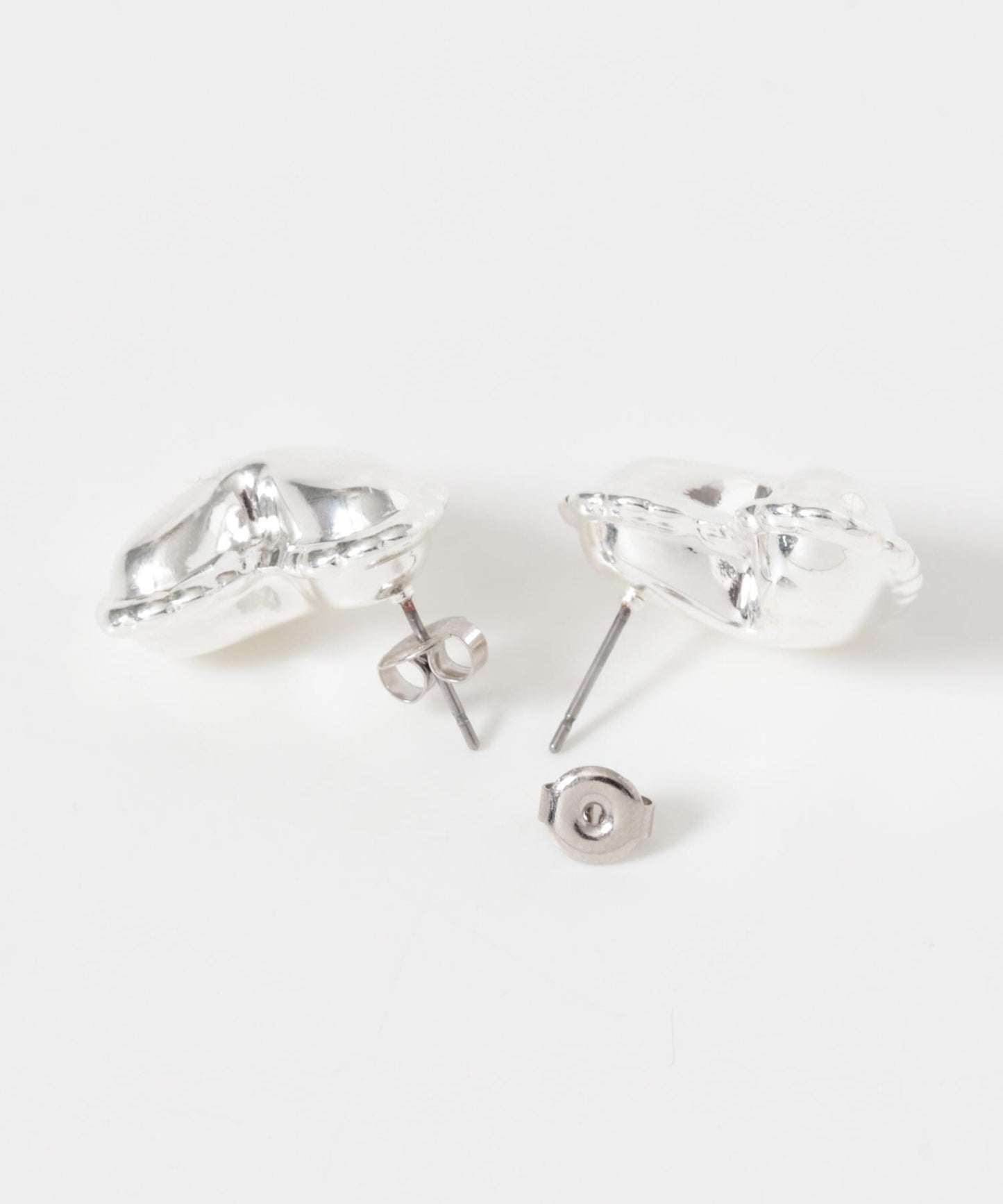 立體金屬愛心耳環