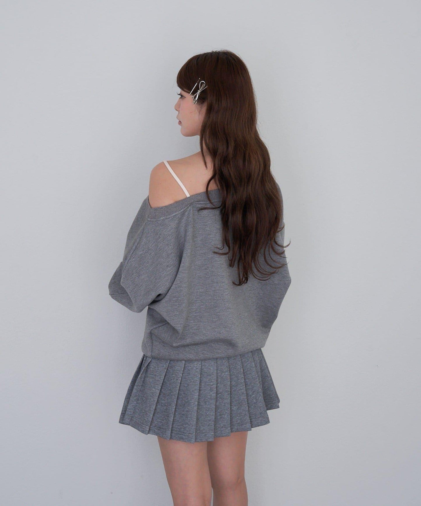 【RAY CASSIN】層疊字母單肩衛衣