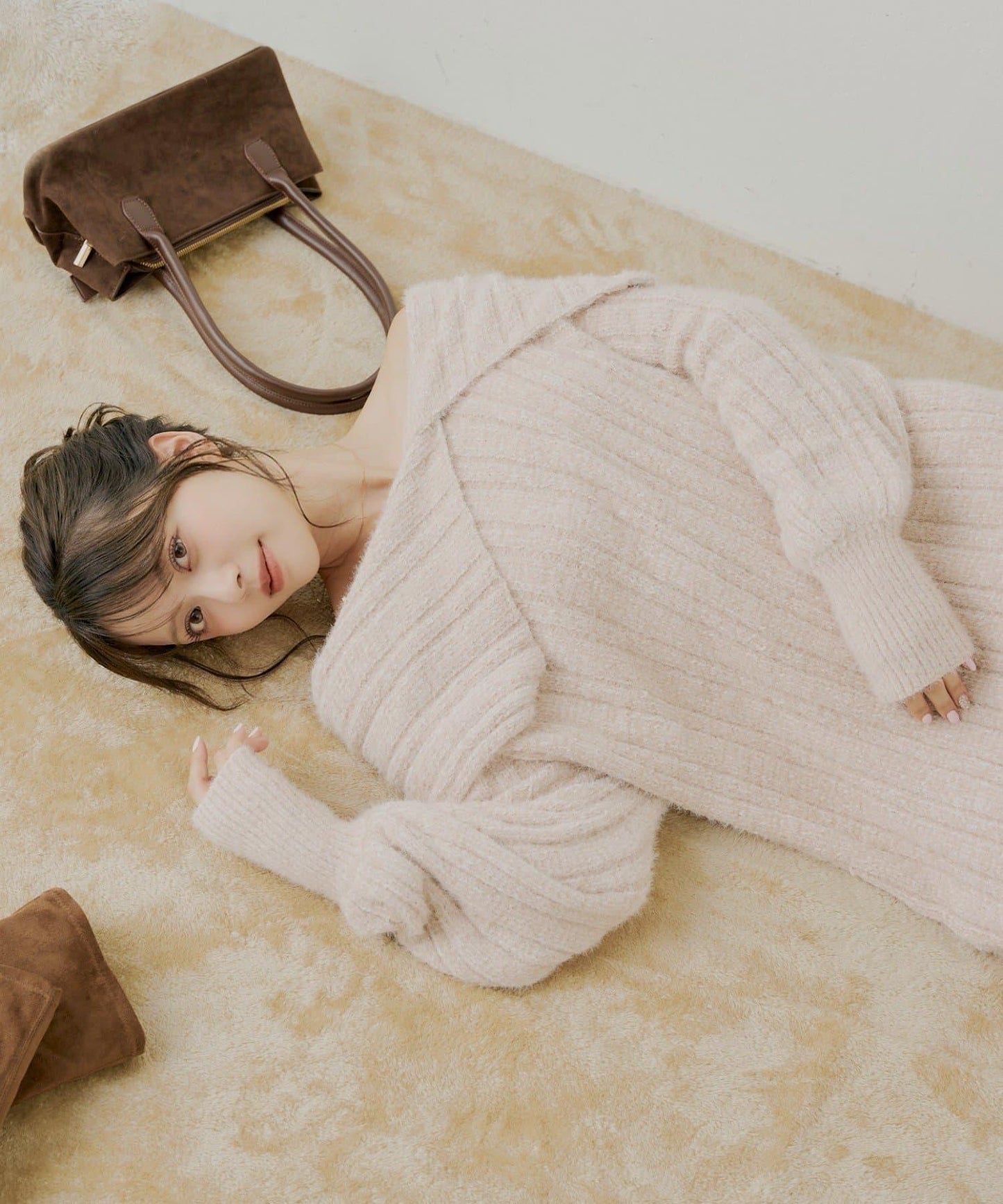 Chico 前後雙穿毛絨露肩迷你連衣裙