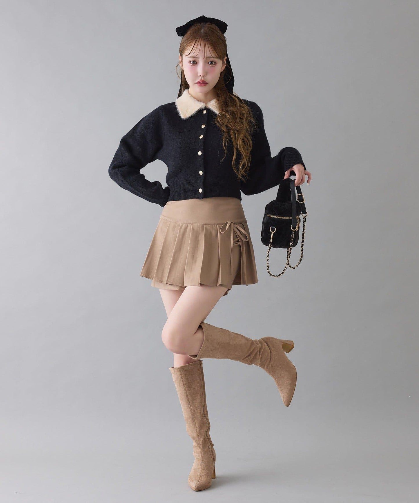 拼色毛邊領針織衫