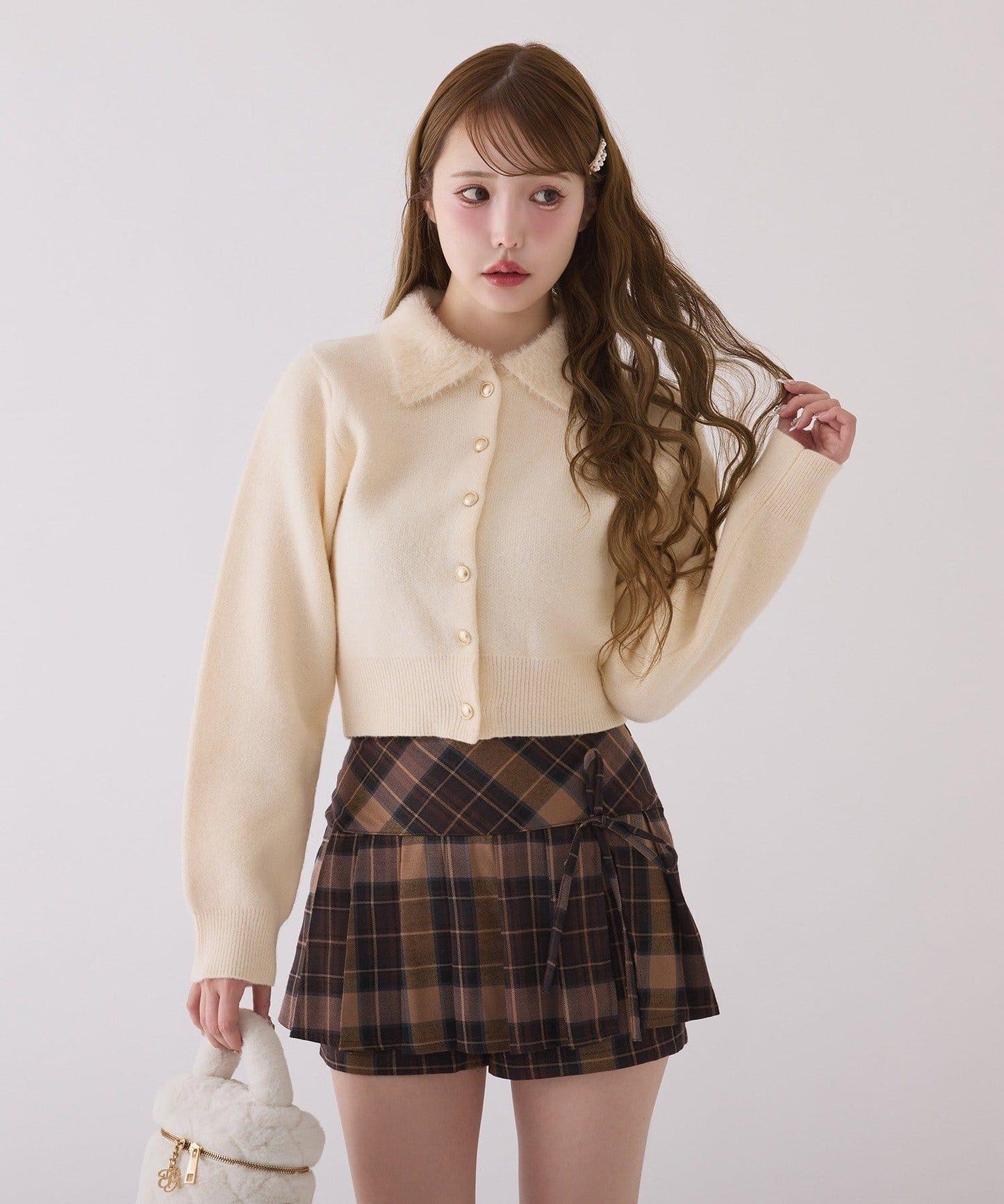 拼色毛邊領針織衫