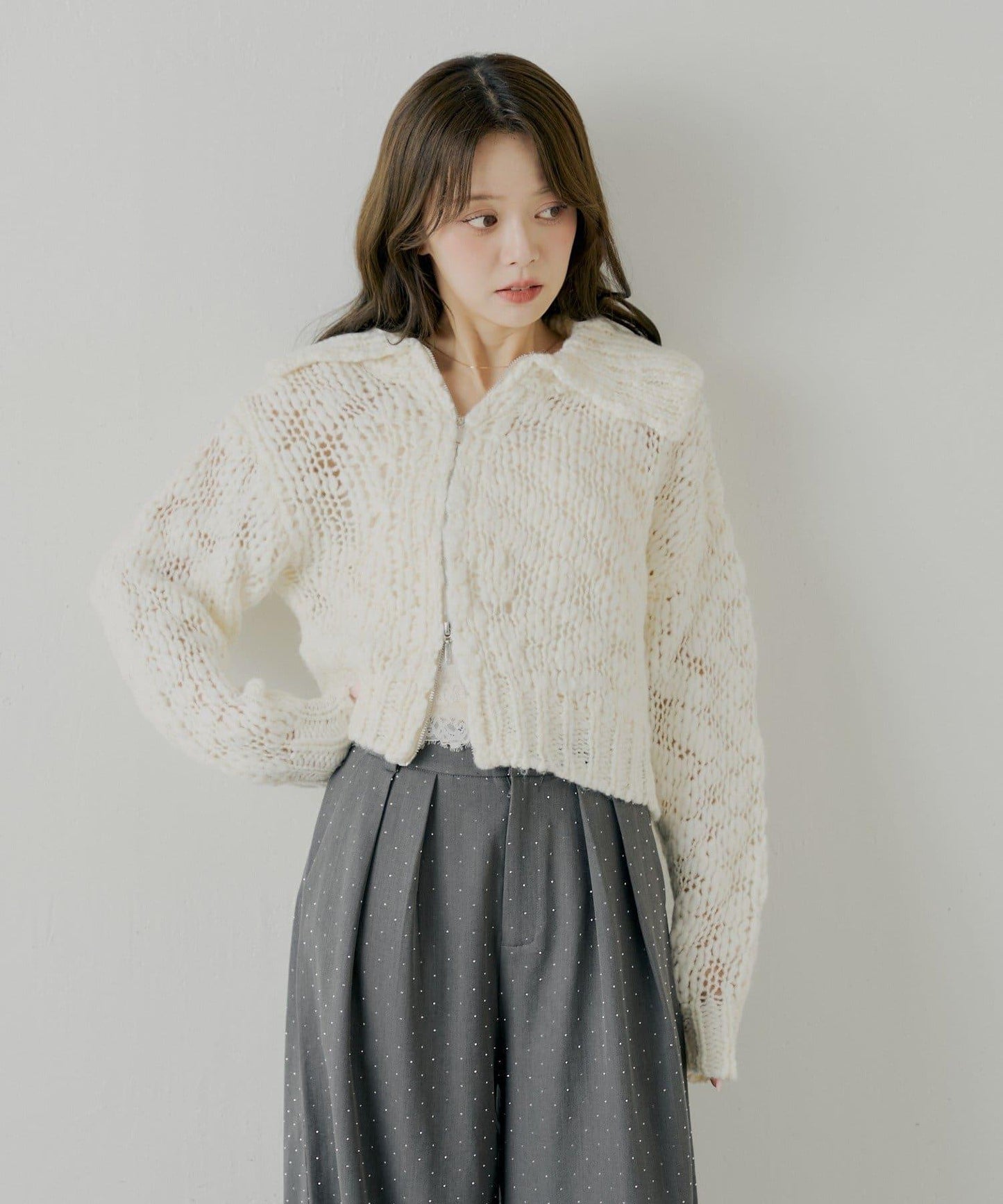 粗針不對稱拉鍊寬鬆針織上衣