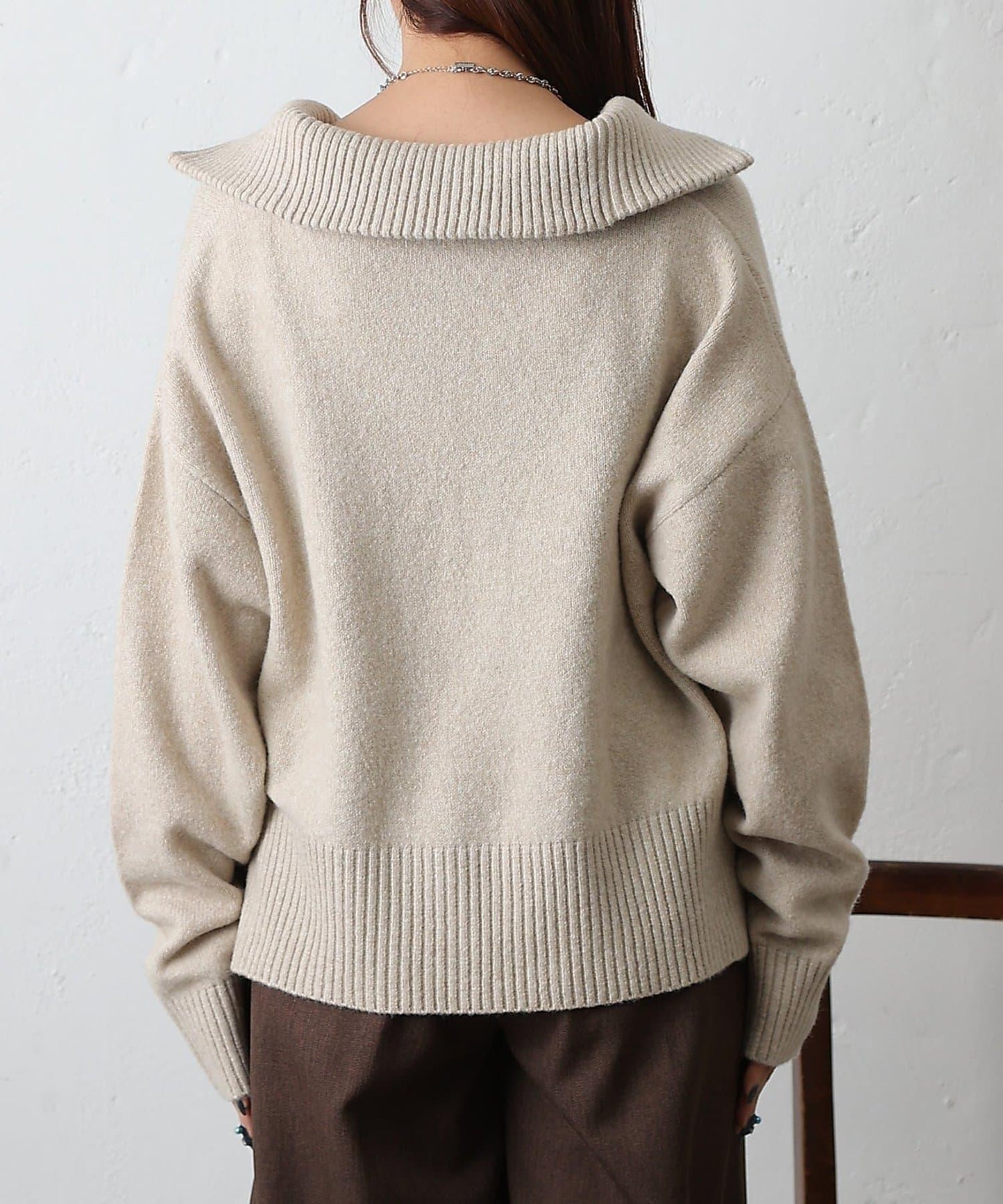 柔軟帶領開襟襯衫