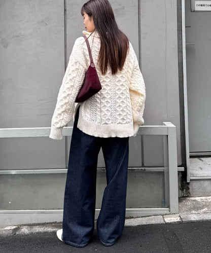 翻領針織麻花毛衣