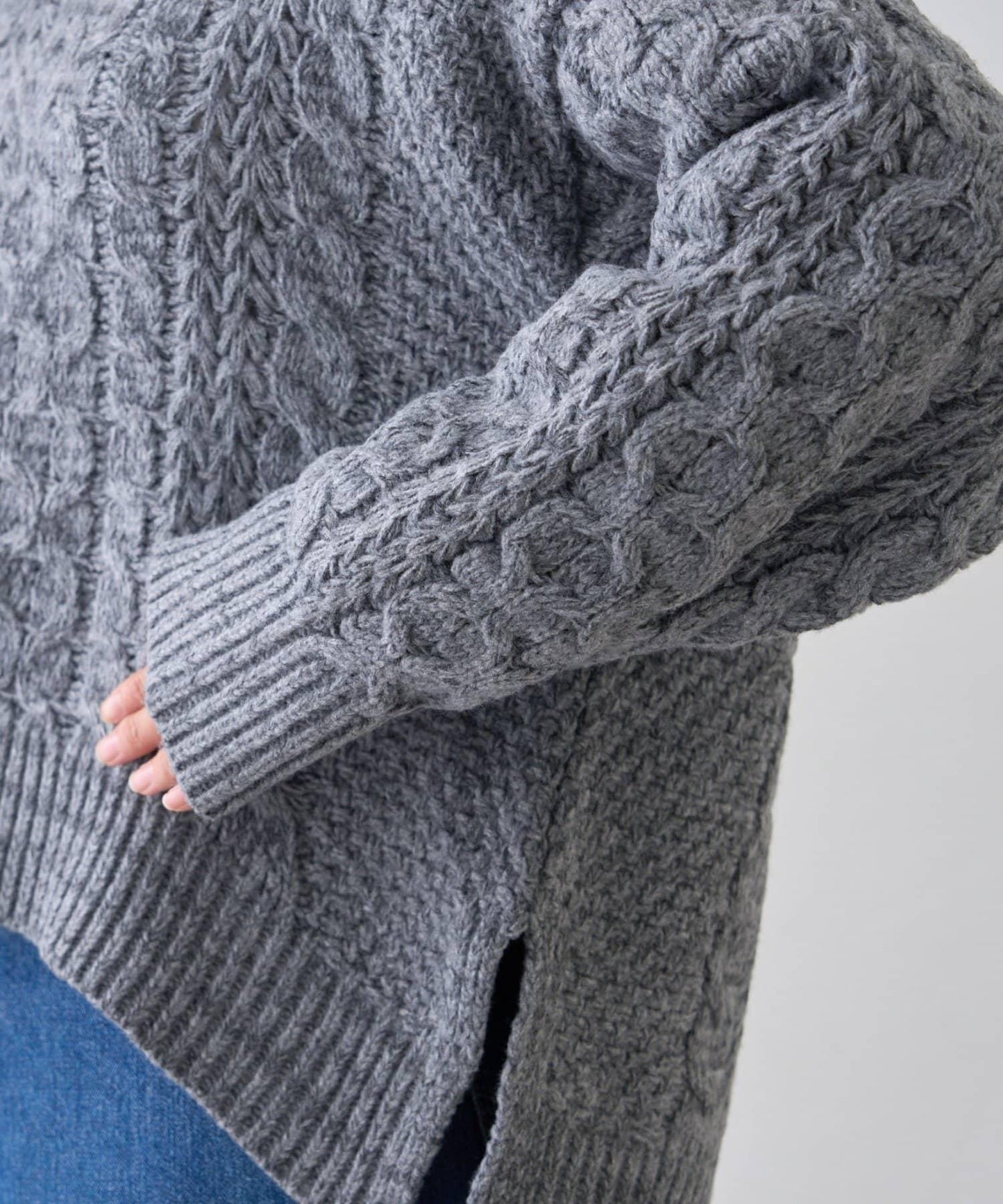 翻領針織麻花毛衣