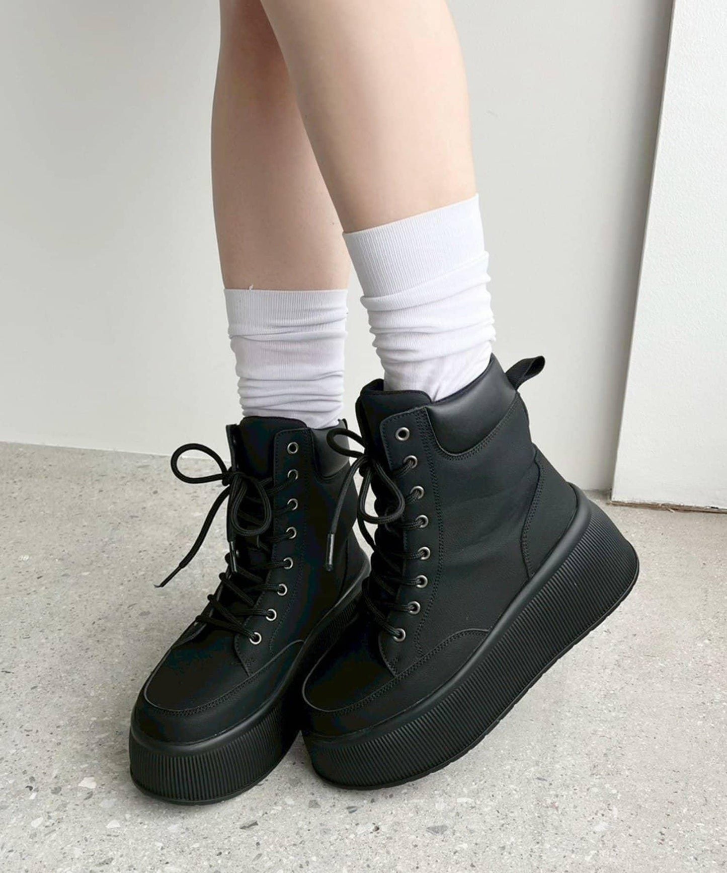 【one after another】徒步短靴