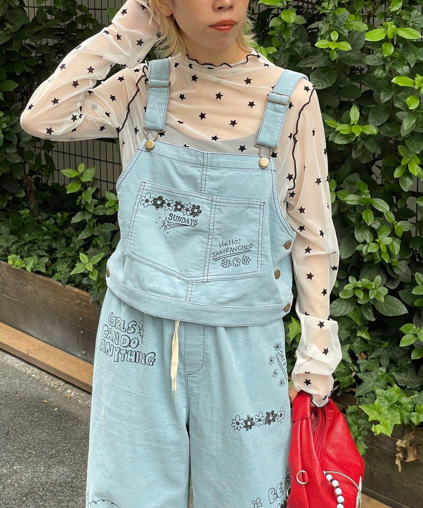 【HELLO.SANFRANCISCO/ハローサンフランシスコ】多穿法塗鴉燈芯絨拼色縫線揹帶褲