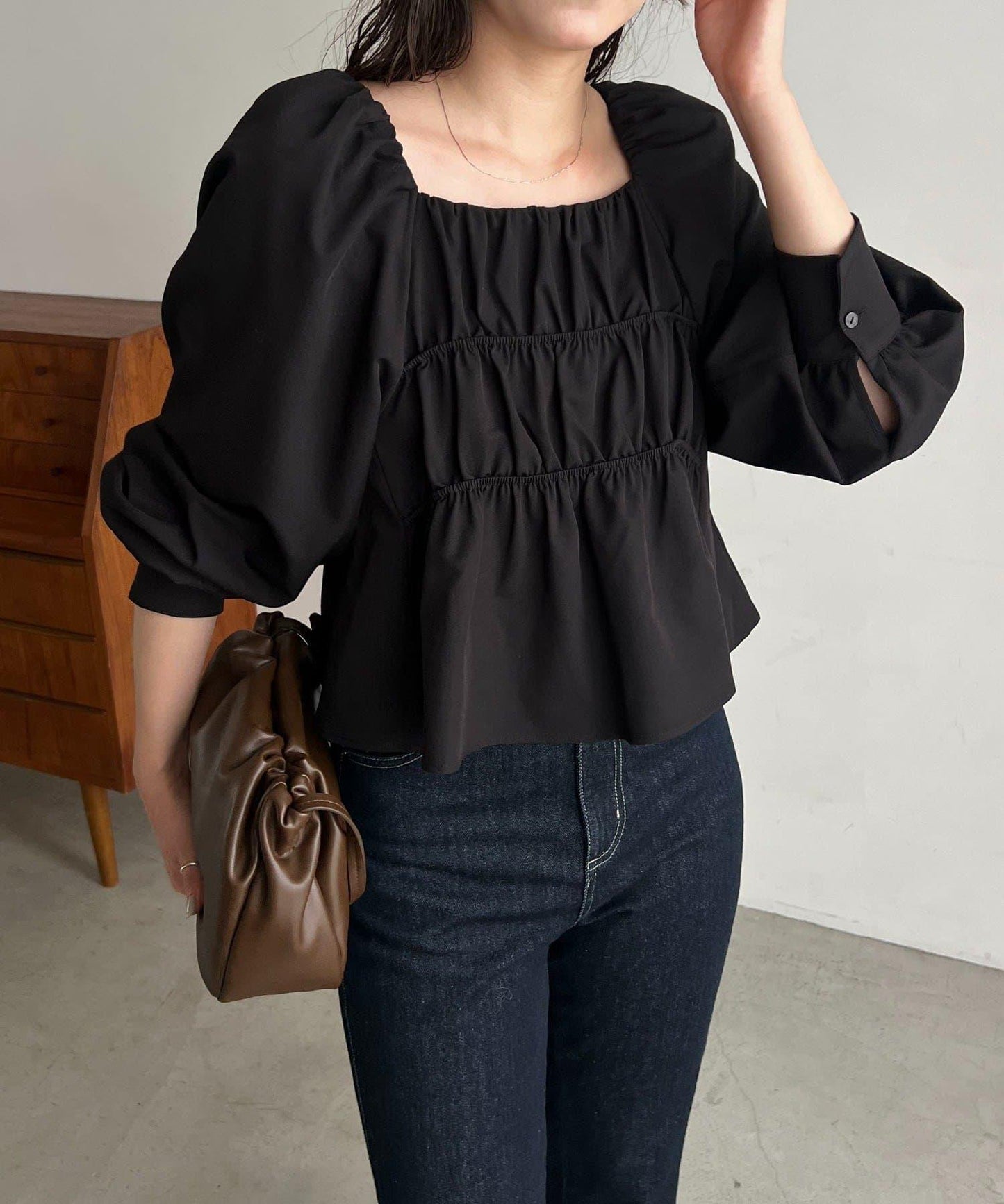 立領羊毛短款大衣