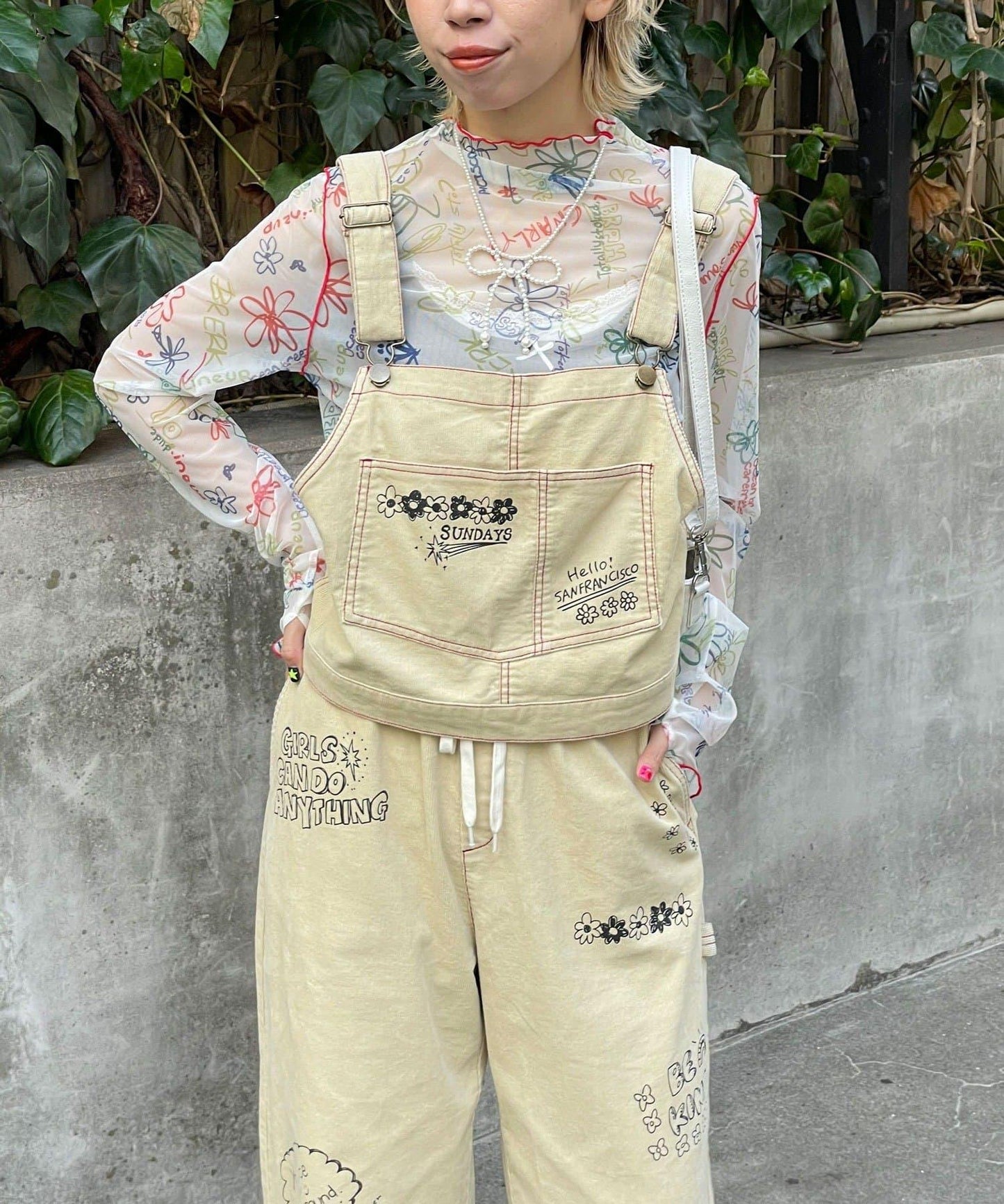 【HELLO.SANFRANCISCO/ハローサンフランシスコ】多穿法塗鴉燈芯絨拼色縫線揹帶褲