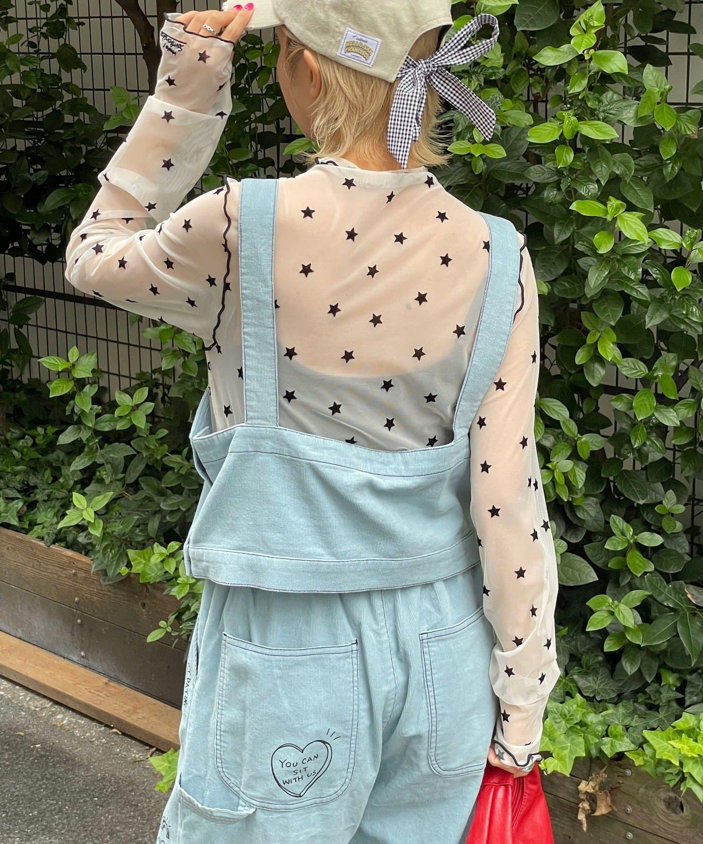 【HELLO.SANFRANCISCO/ハローサンフランシスコ】多穿法塗鴉燈芯絨拼色縫線揹帶褲