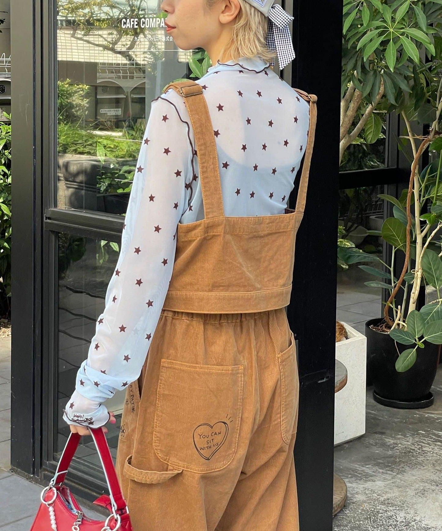 【HELLO.SANFRANCISCO/ハローサンフランシスコ】多穿法塗鴉燈芯絨拼色縫線揹帶褲