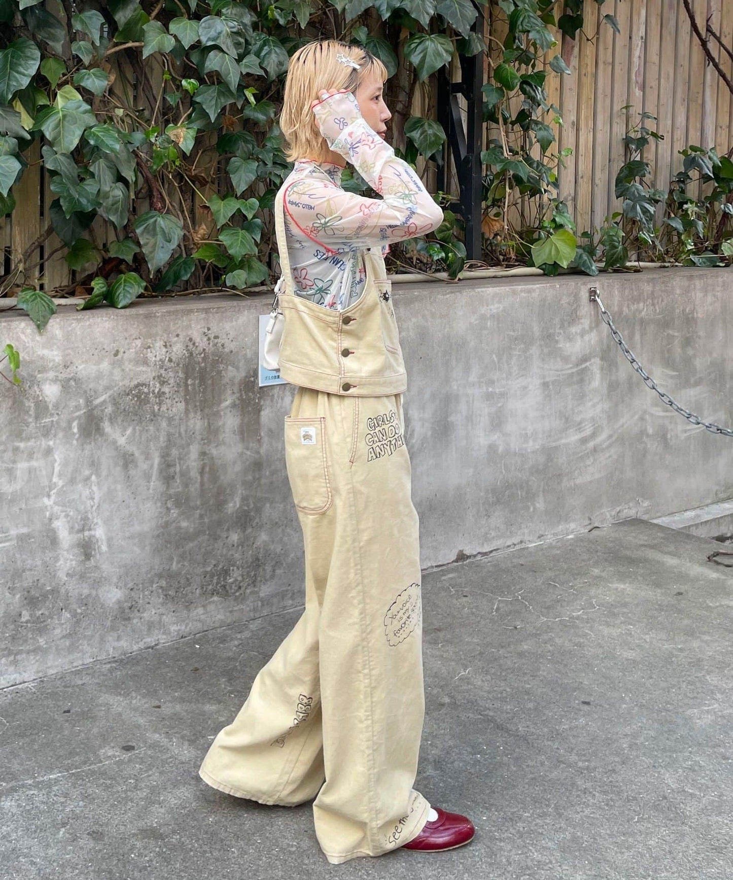 【HELLO.SANFRANCISCO/ハローサンフランシスコ】多穿法塗鴉燈芯絨拼色縫線揹帶褲