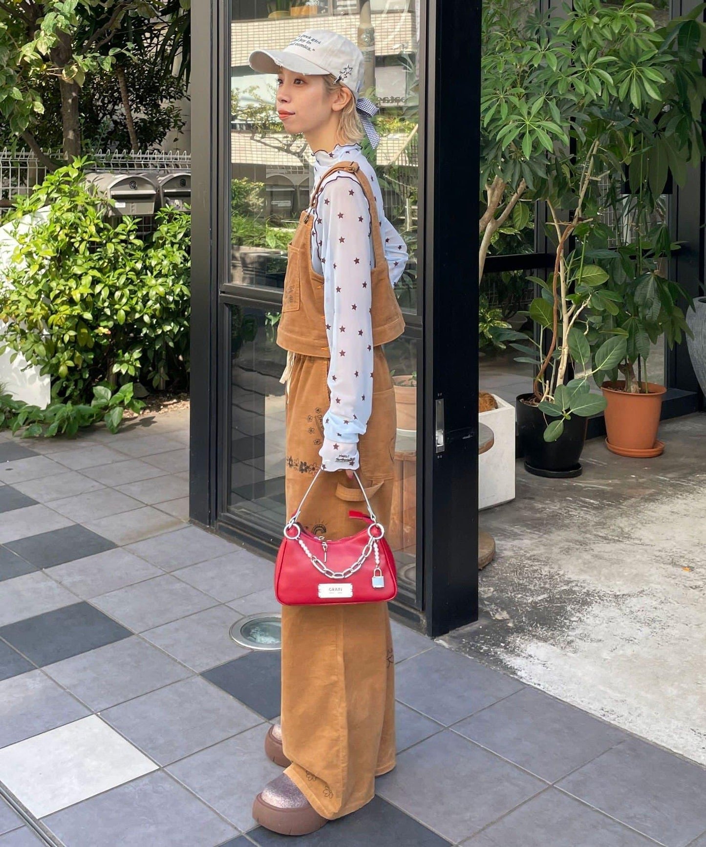 【HELLO.SANFRANCISCO/ハローサンフランシスコ】多穿法塗鴉燈芯絨拼色縫線揹帶褲