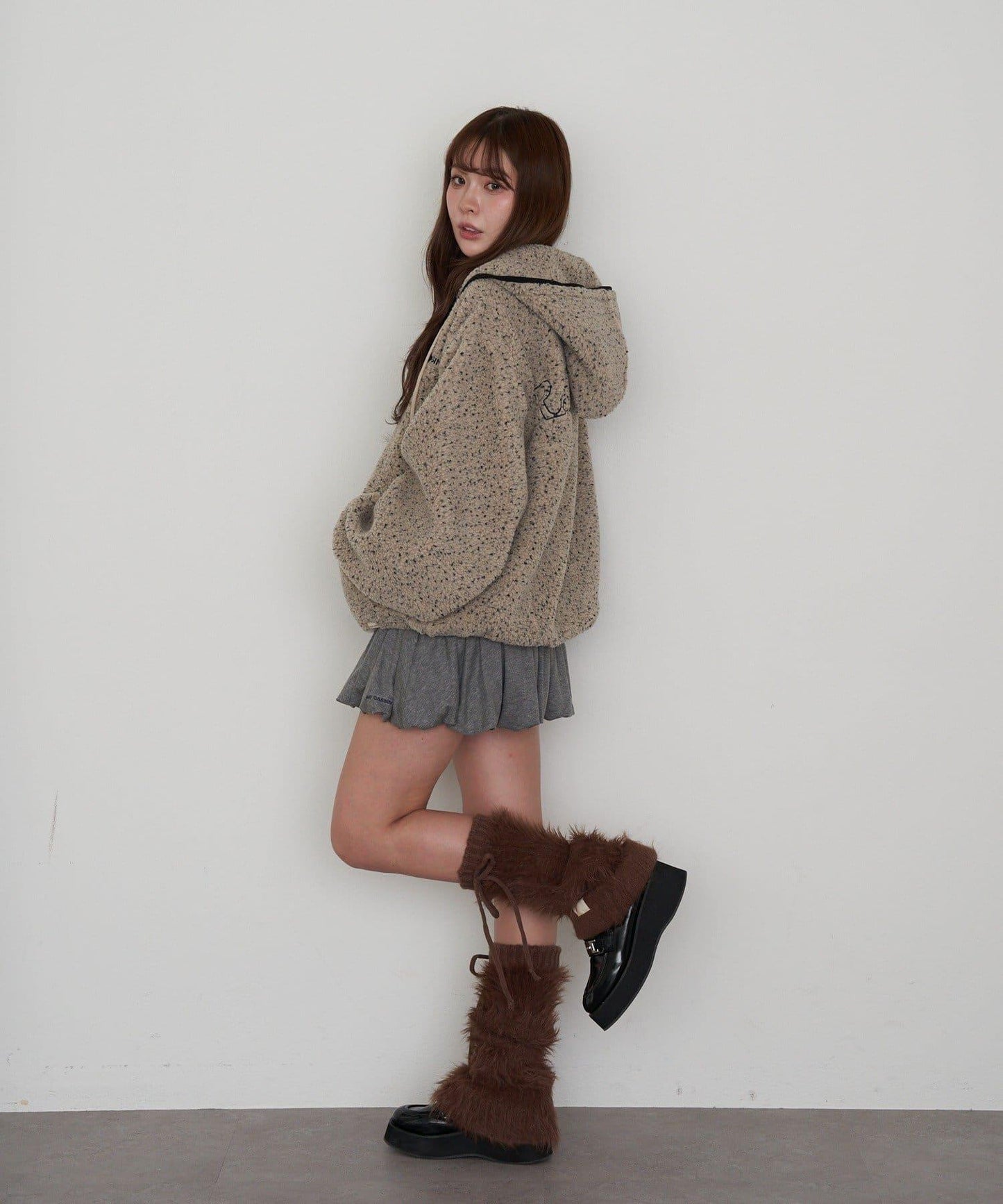 剪裁氣球袖迷你裙褲