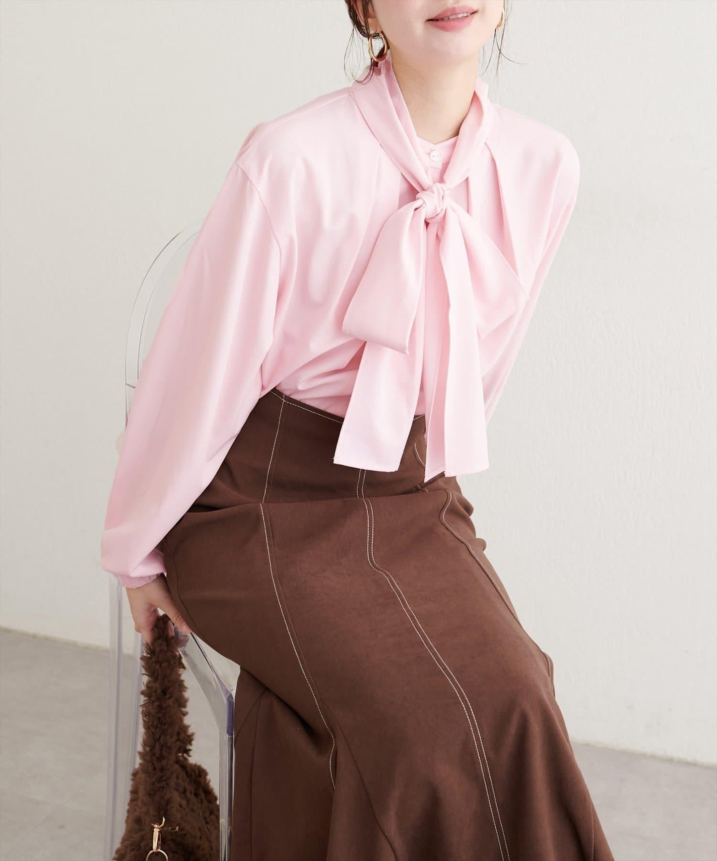 蝴蝶結領帶襯衫