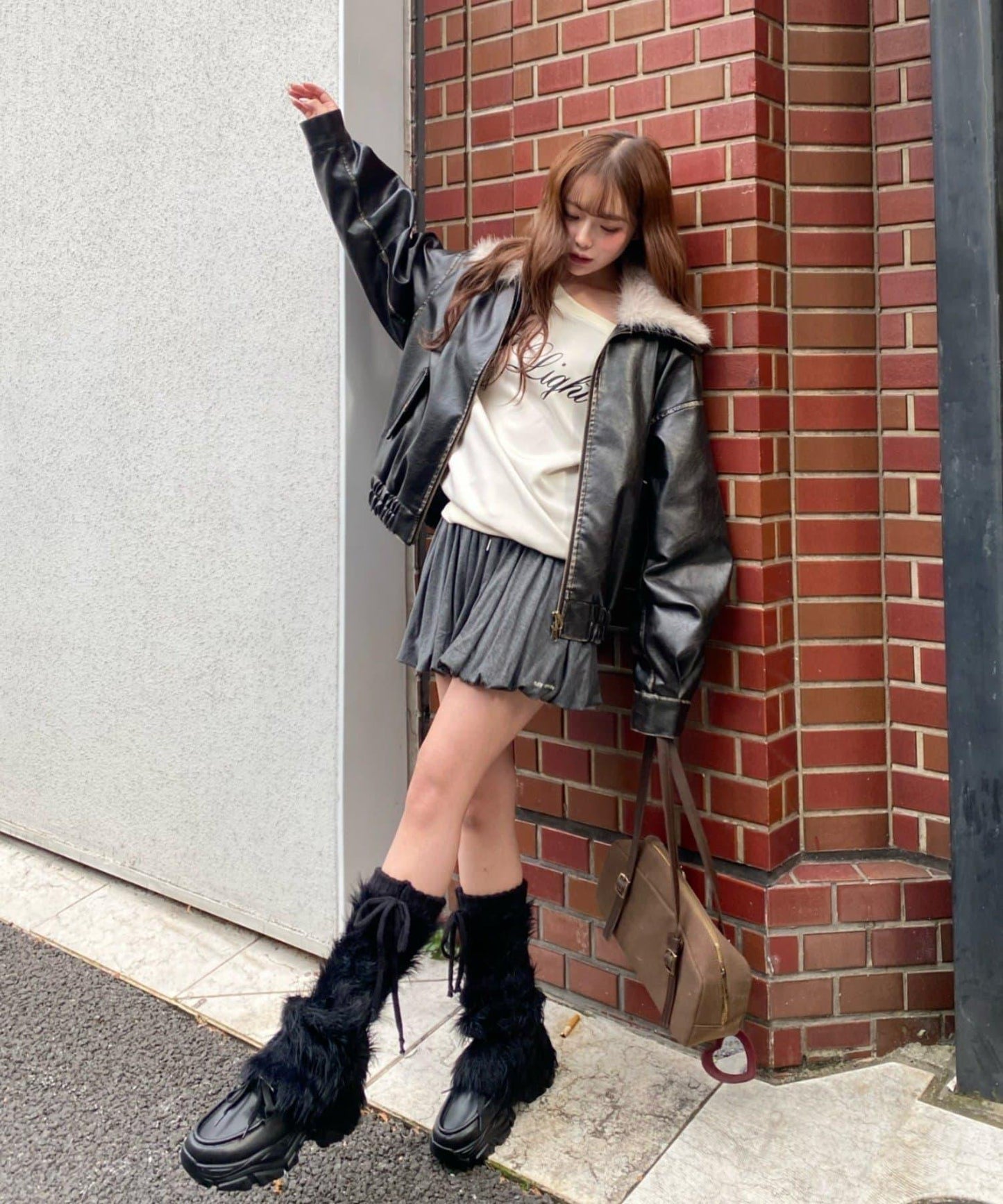 剪裁氣球袖迷你裙褲