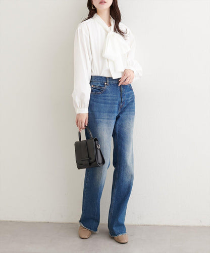 蝴蝶結領帶襯衫