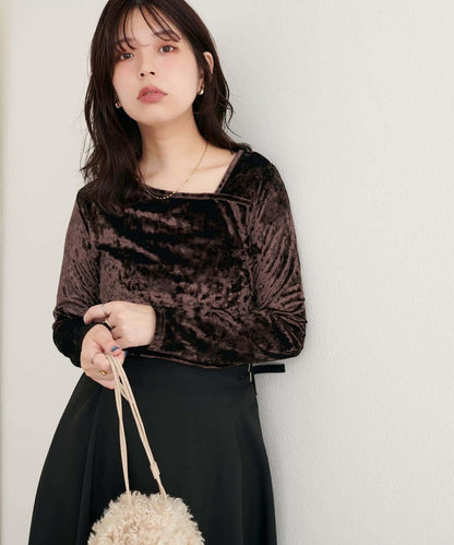 【natural couture】壓褶天鵝絨不對稱領套頭衫