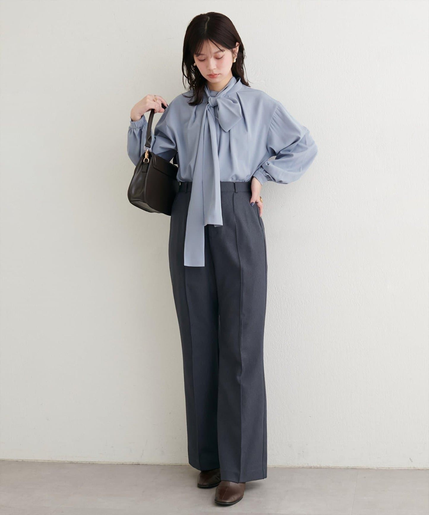 蝴蝶結領帶襯衫