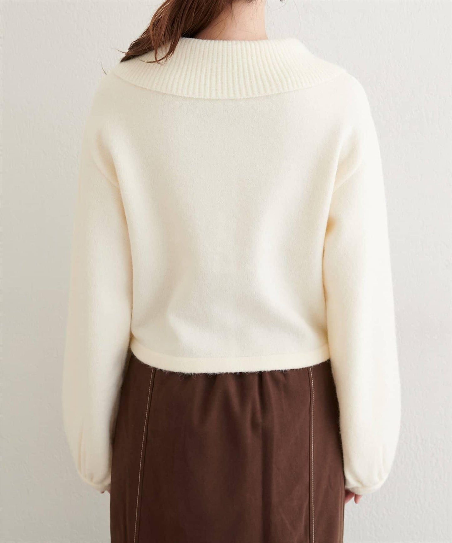 大翻領短款針織衫