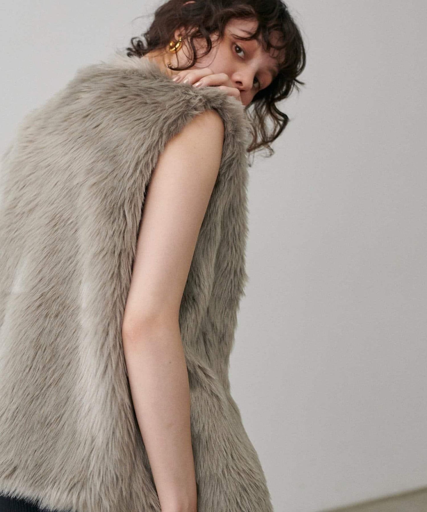 【LARUTA】長款仿皮草馬甲