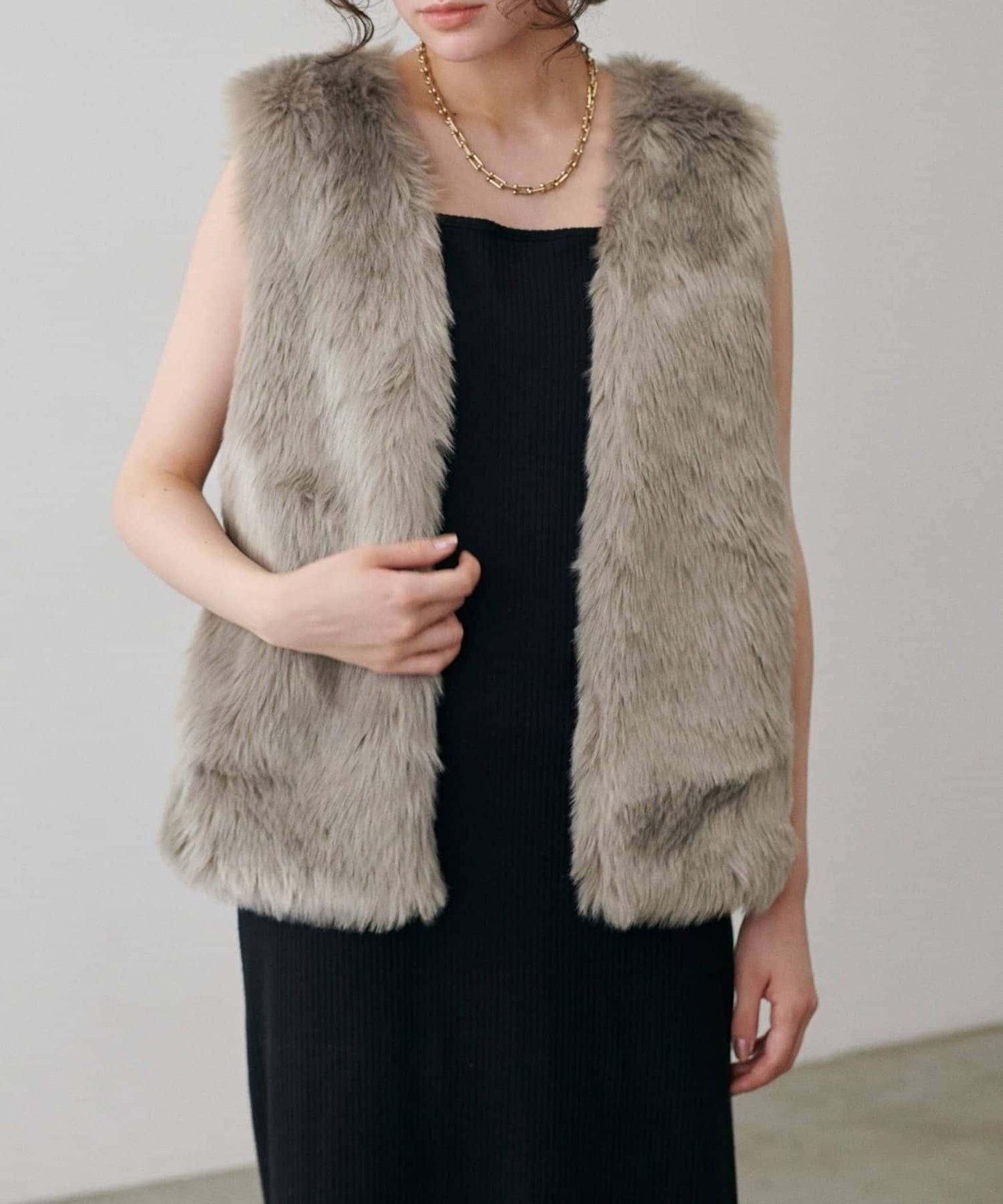 【LARUTA】長款仿皮草馬甲