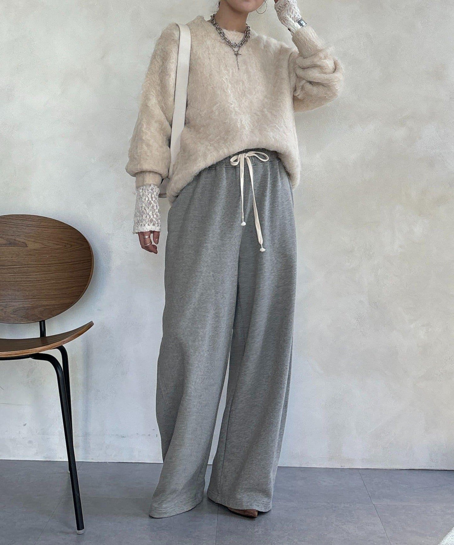 長款毛絨套頭衫