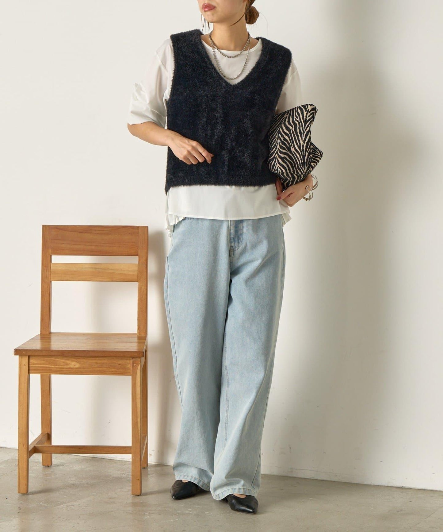 羽毛馬甲套裝襯衫