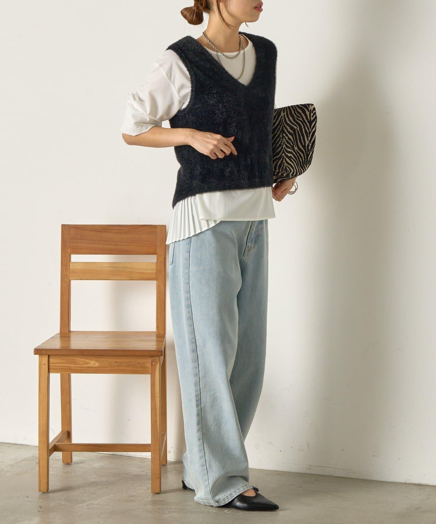 羽毛馬甲套裝襯衫