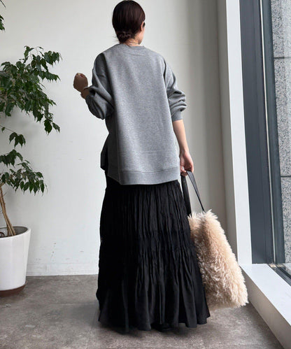 加絨下襬字母上衣