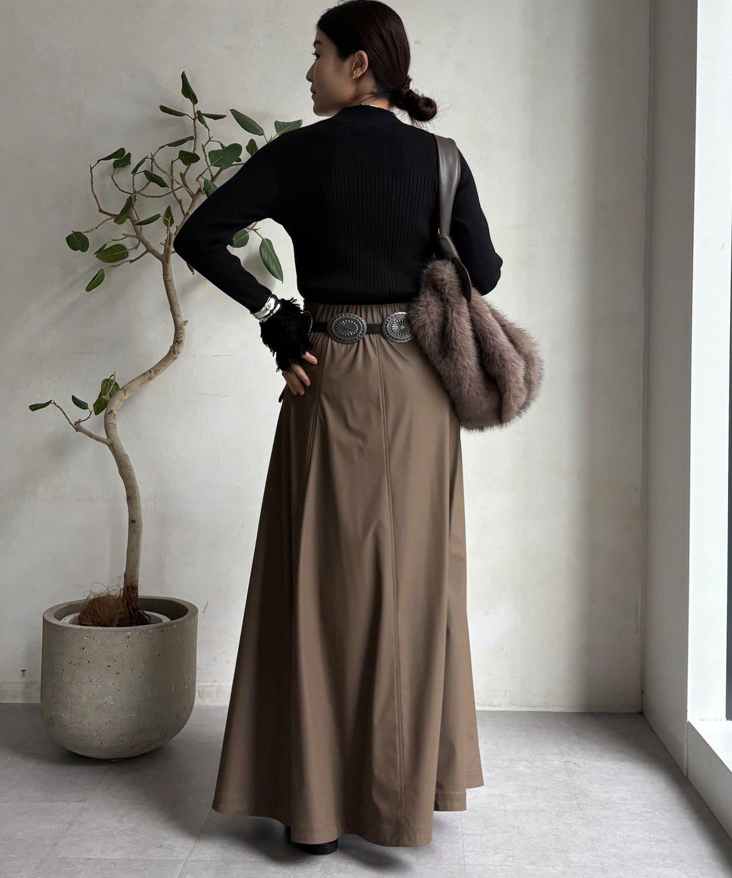 流蘇袖口羅紋針織衫