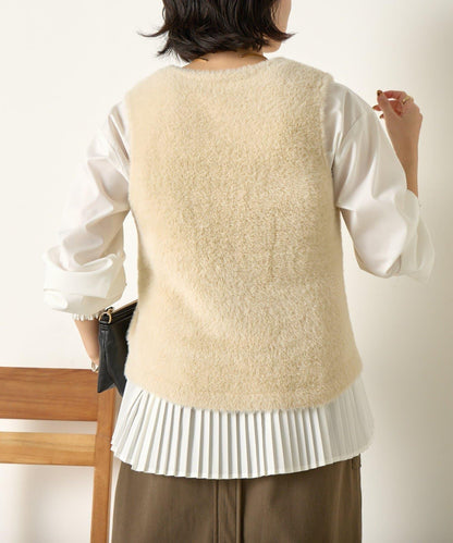 羽毛馬甲套裝襯衫