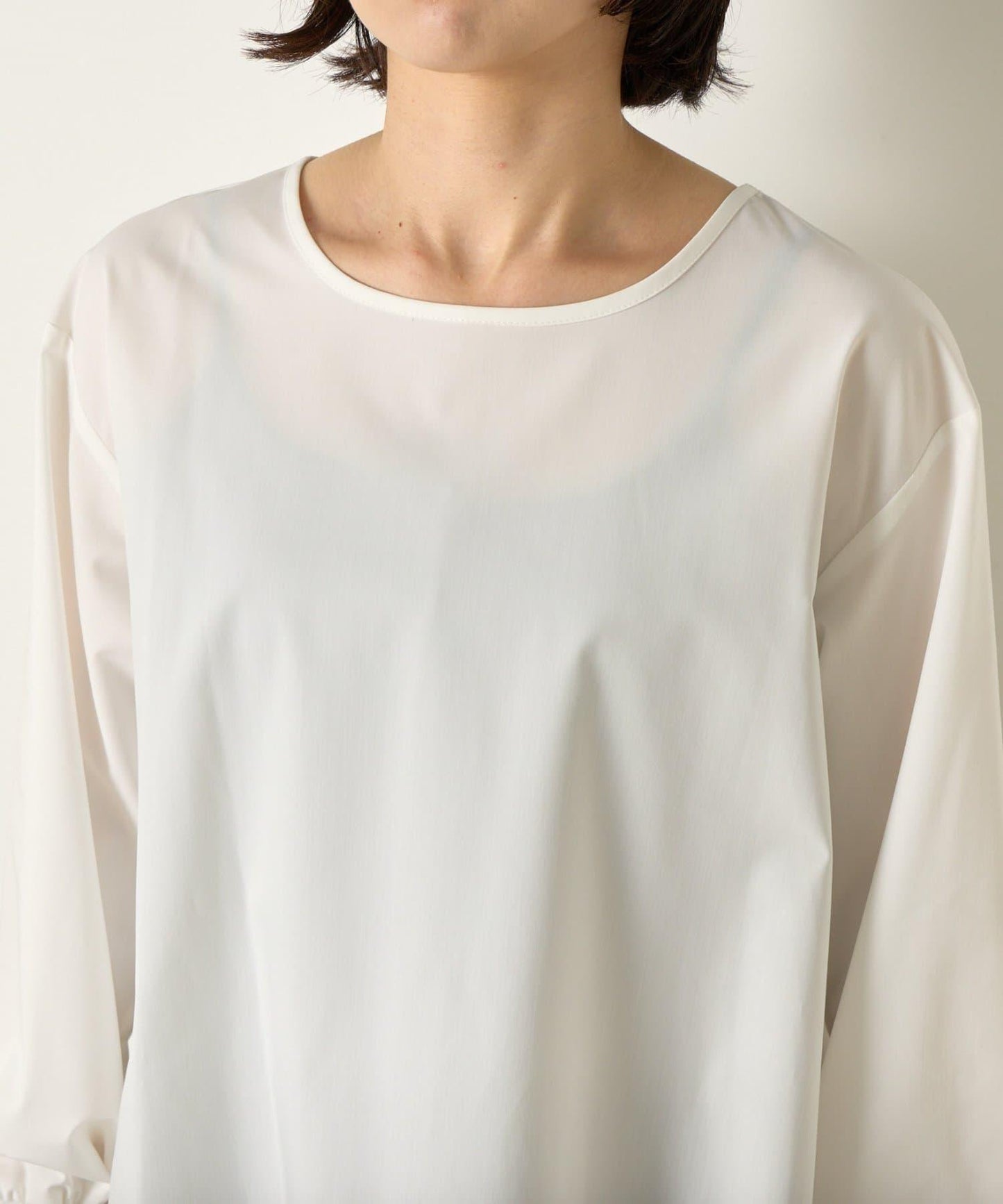 羽毛馬甲套裝襯衫