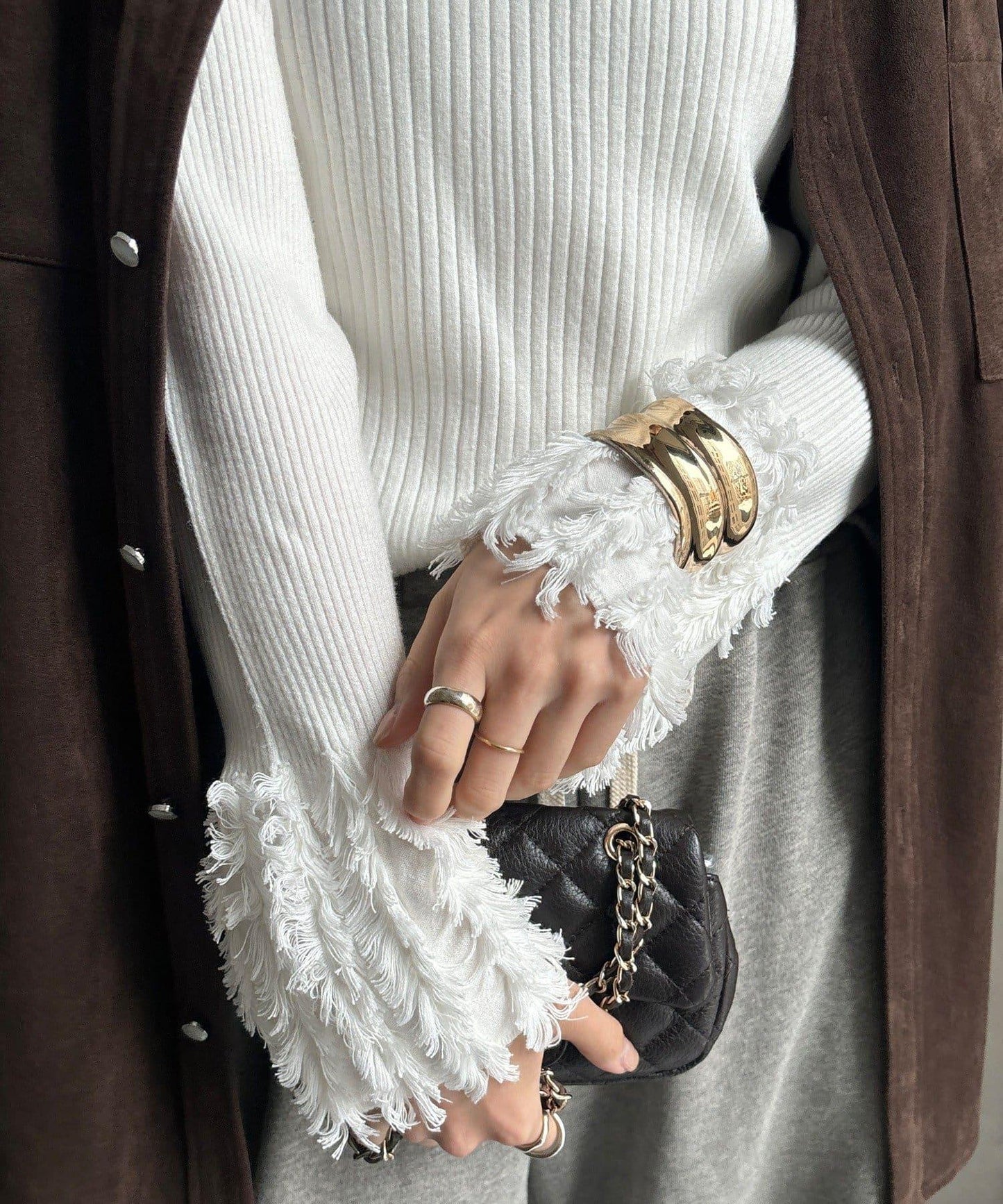 流蘇袖口羅紋針織衫