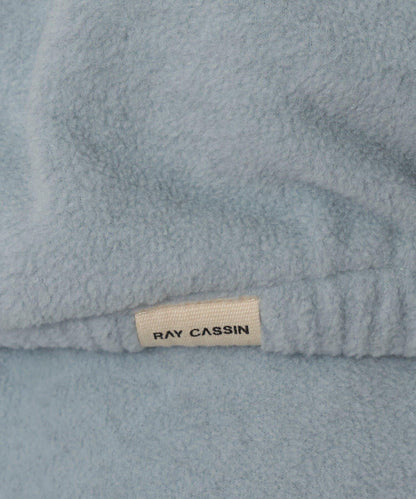 半拉鍊胸部刺繡抓絨衫