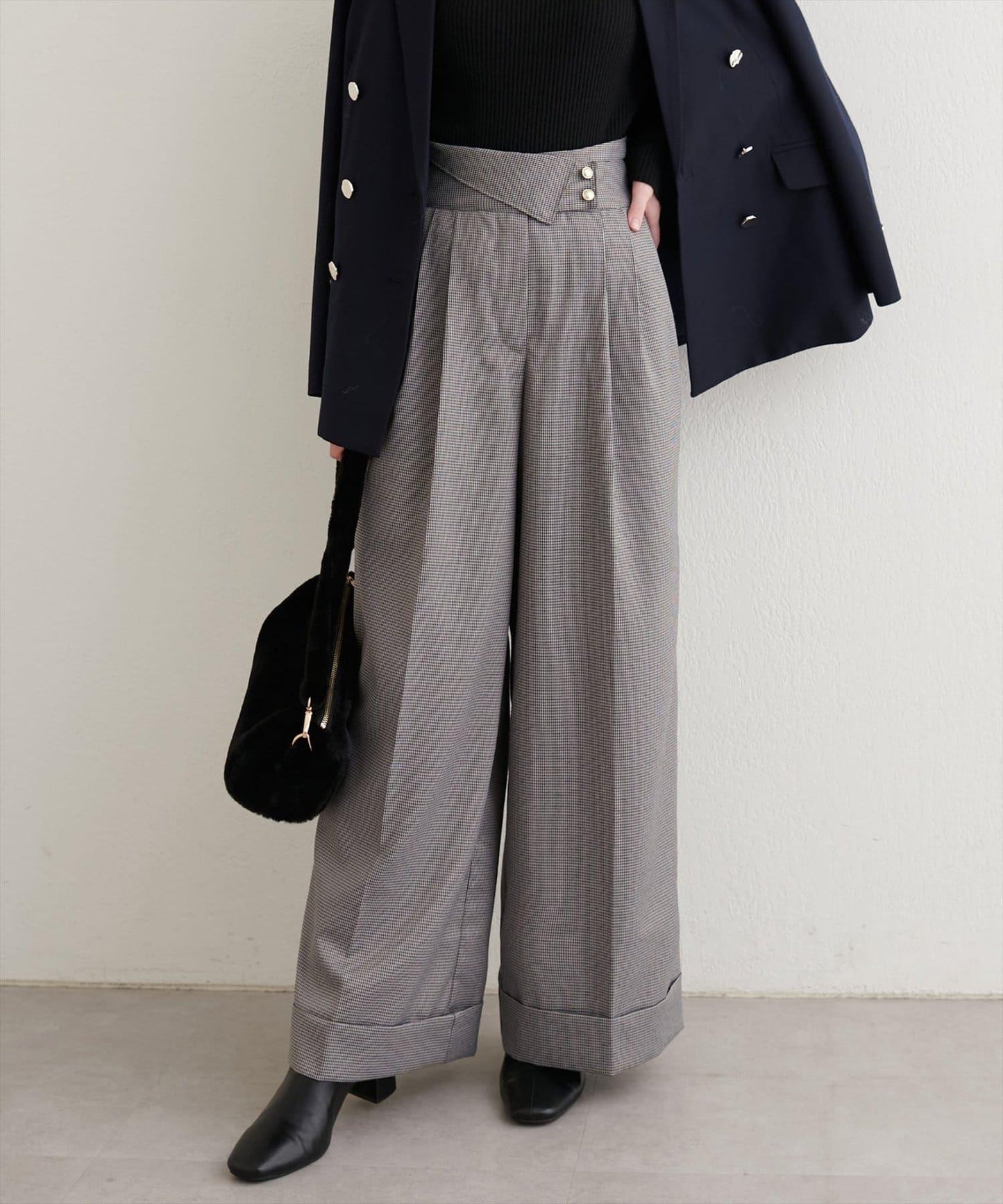 前翻折後褶長褲