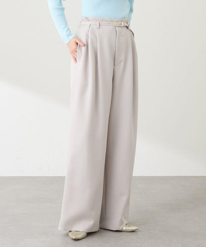 配腰帶寬鬆長褲