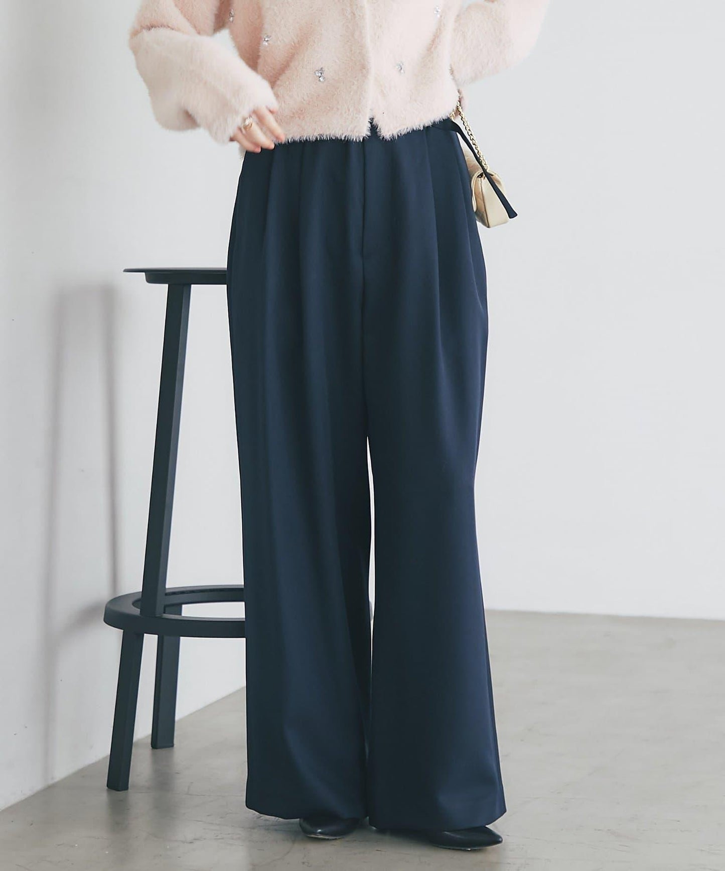 配腰帶寬鬆長褲